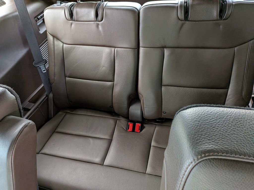 Used 2021 Ford Explorer King Ranch w/ Premium Technology Package AWD/4WD image 36