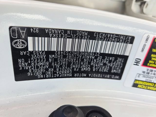 Used 2017 Toyota Corolla SE image 33