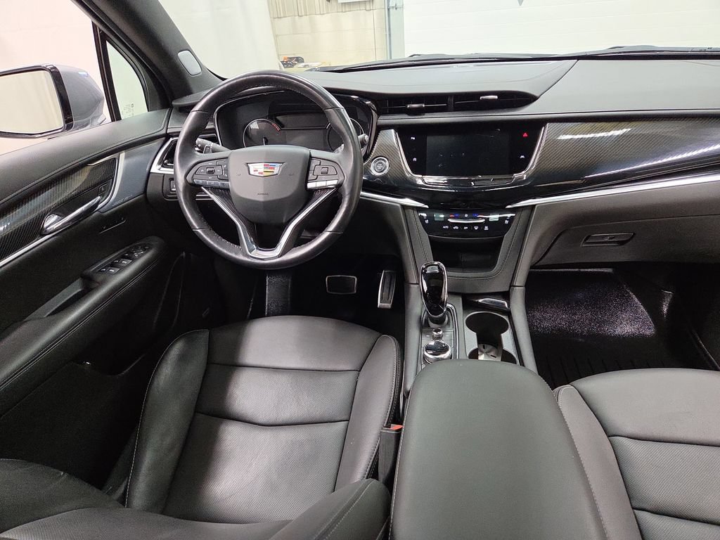 Used 2023 Cadillac XT6 Sport AWD/4WD image 13