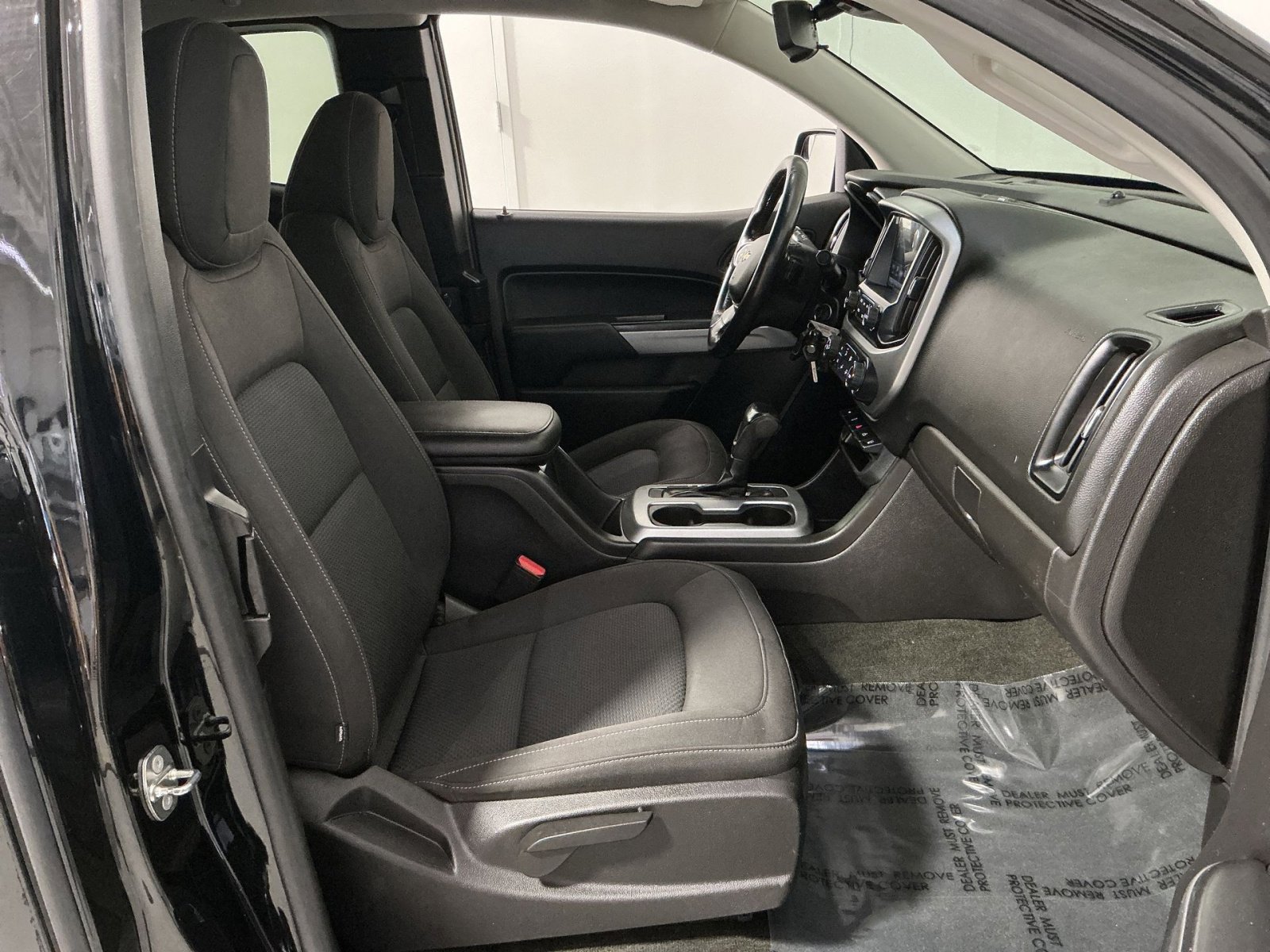 Used 2017 Chevrolet Colorado LT w/ LT Convenience Package image 33