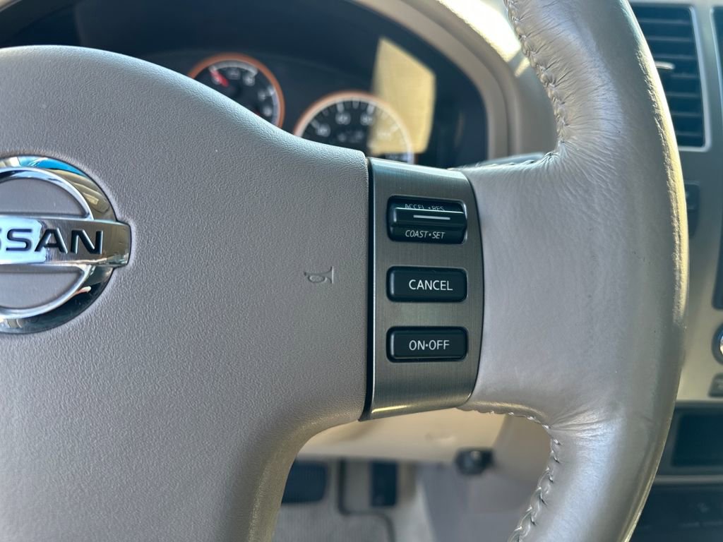 Used 2011 Nissan Armada SV image 22