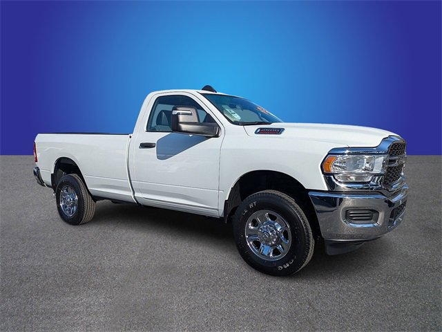 Used 2024 RAM 2500 Tradesman w/ Chrome Appearance Group image 7
