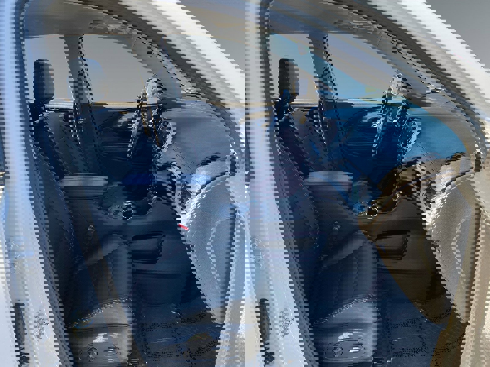 Used 2024 GMC Terrain SLT image 15