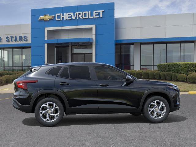 New 2026 Chevrolet Trax LS w/ LS Convenience Package FWD image 26