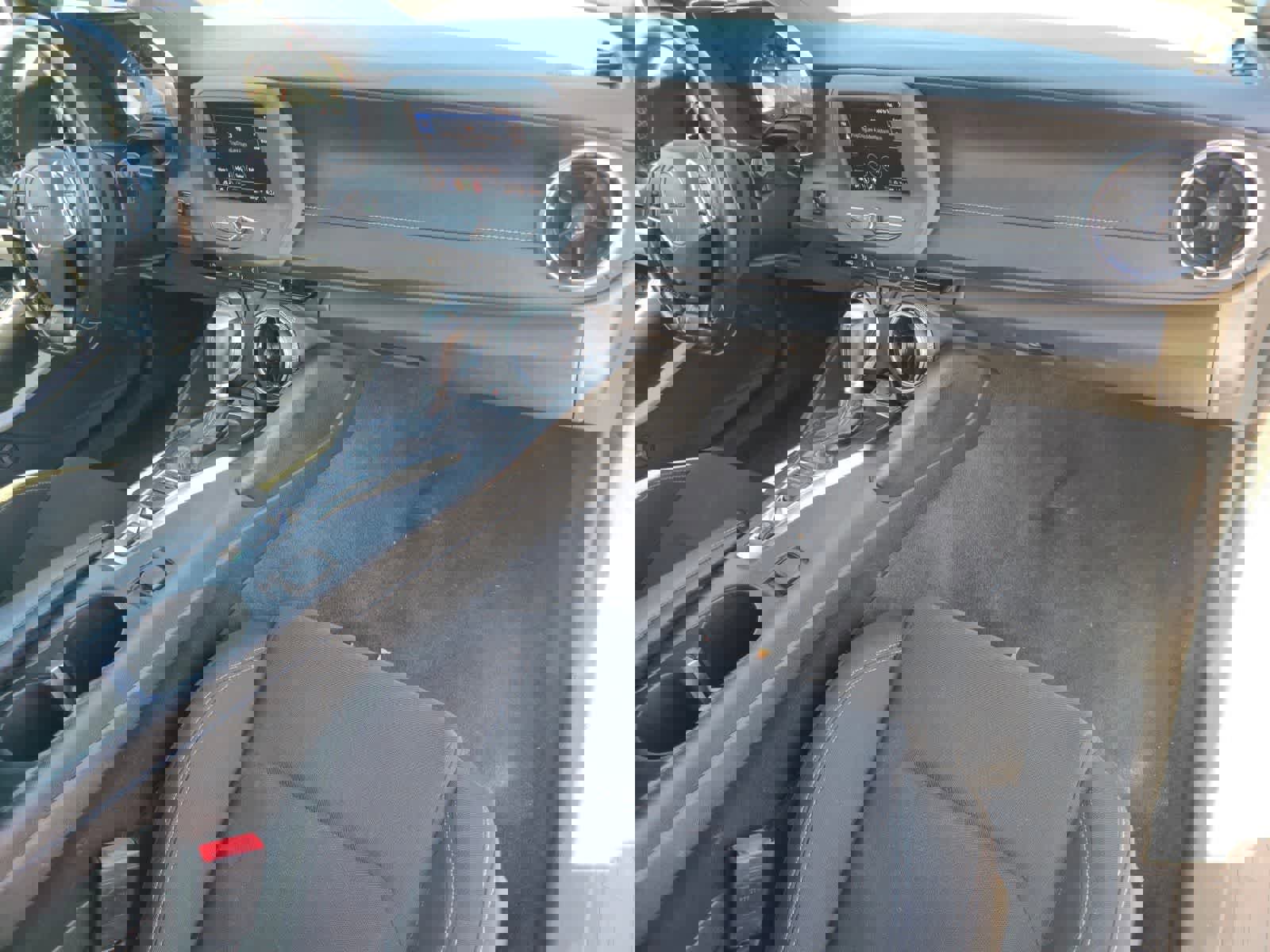 Used 2023 Chevrolet Camaro LT RWD image 12