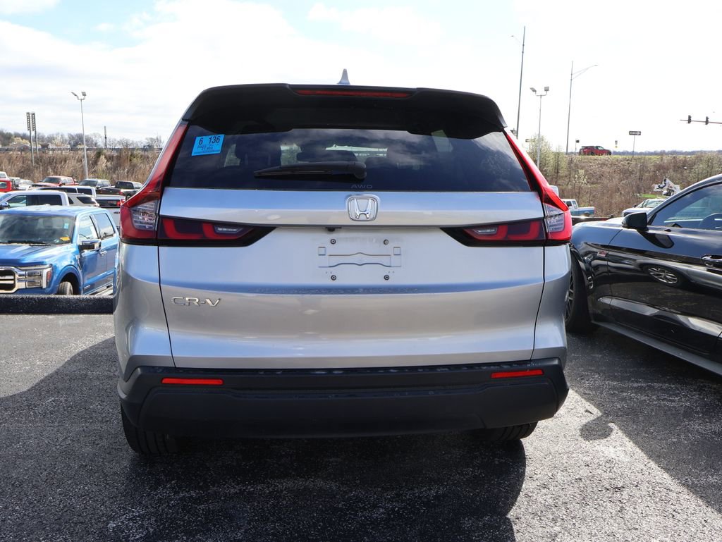 Used 2025 Honda CR-V LX image 11