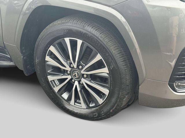 Used 2024 Lexus LX 600 4WD w/ Interior Upgrade Package image 7