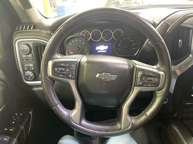 Used 2021 Chevrolet Silverado 1500 LT Trail Boss w/ Bed Protection Package image 14