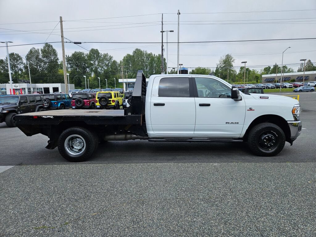 Used 2024 RAM 3500 SLT w/ Quick Order Package 2YG SLT AWD/4WD image 6