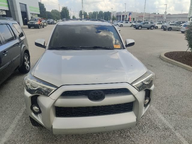 Used 2019 Toyota 4Runner SR5 RWD image 17