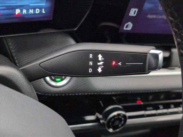 Used 2025 Chevrolet Equinox LT image 12