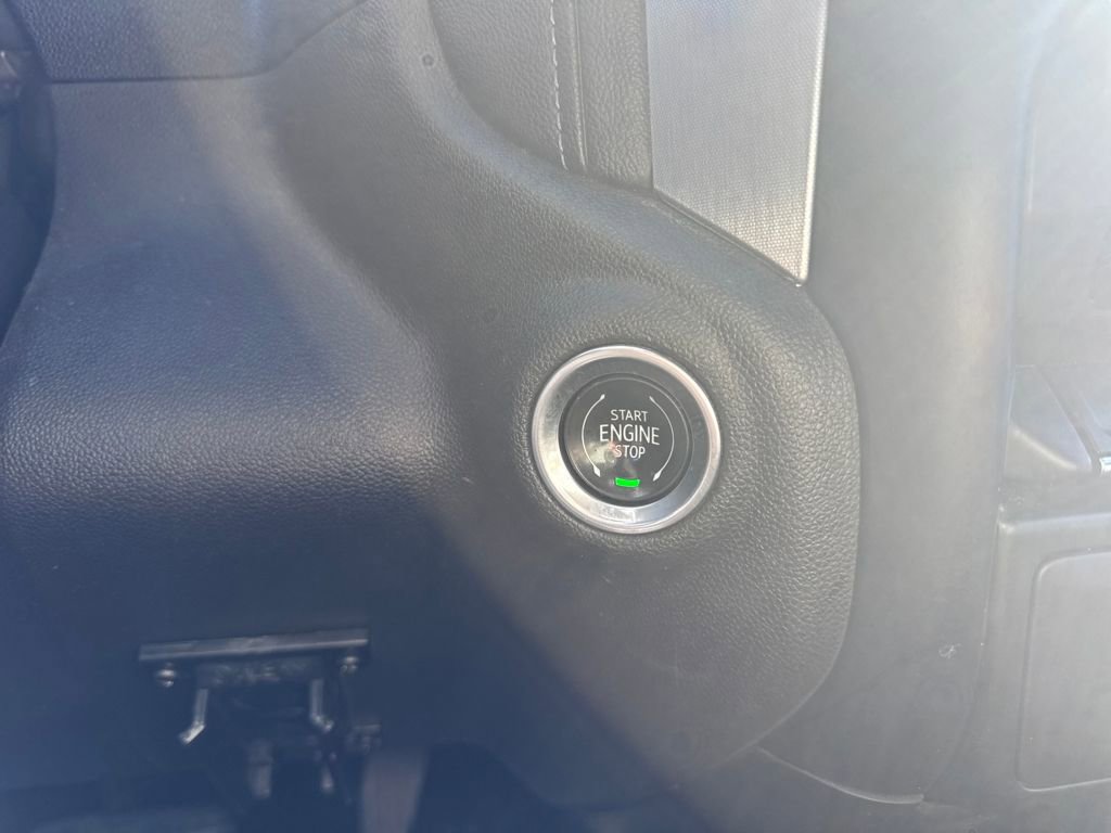 Used 2020 GMC Sierra 1500 Elevation w/ Elevation Value Package image 49