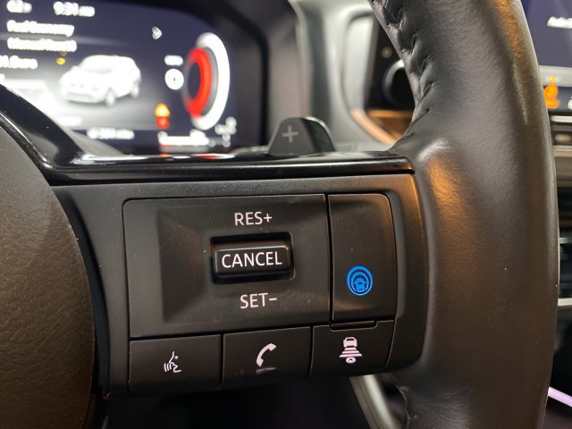 Used 2021 Nissan Rogue Platinum AWD/4WD image 15