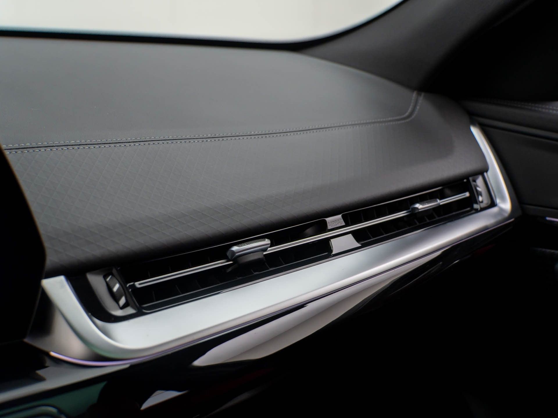 Certified 2025 BMW X2 xDrive28i image 29