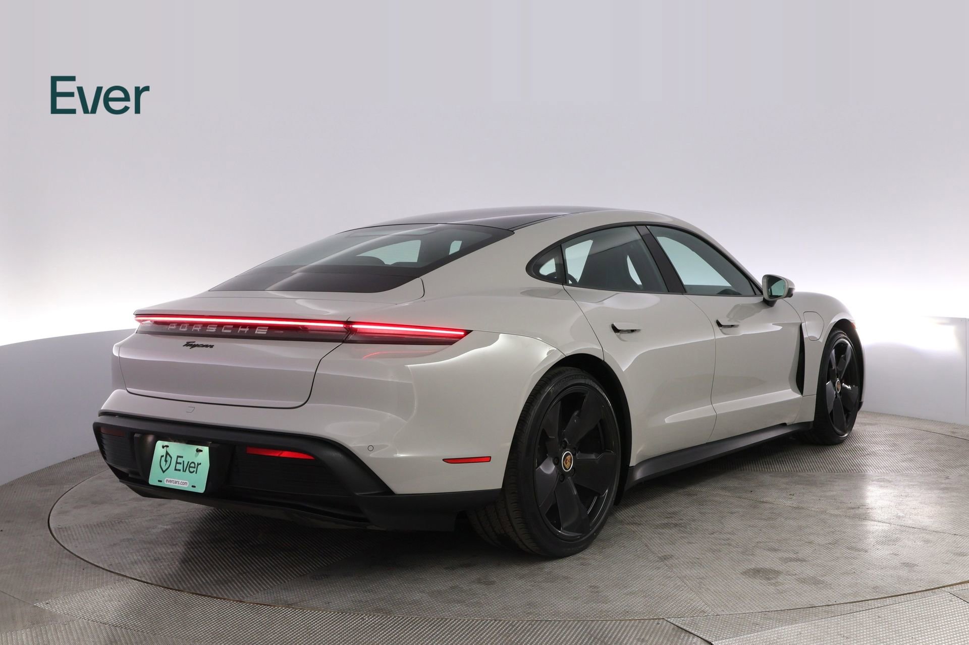 Used 2023 Porsche Taycan w/ Premium Package RWD image 3