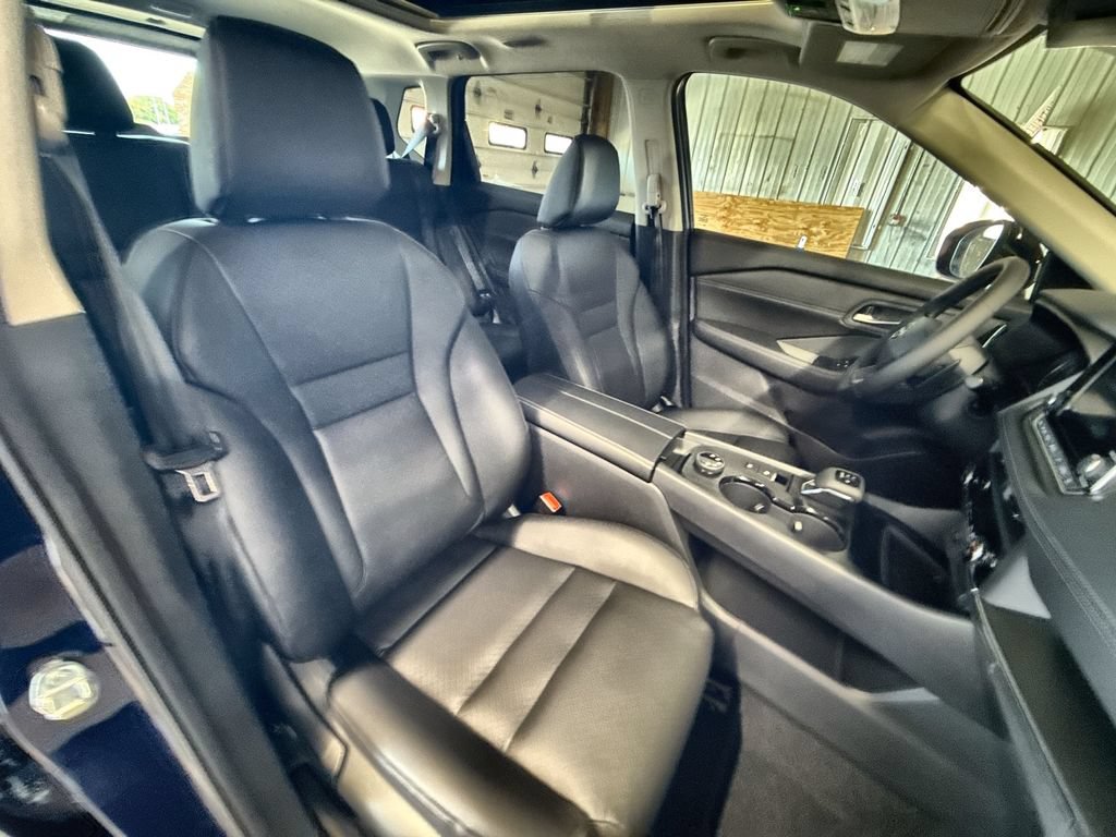 New 2026 Nissan Rogue Dark Armor AWD/4WD image 26