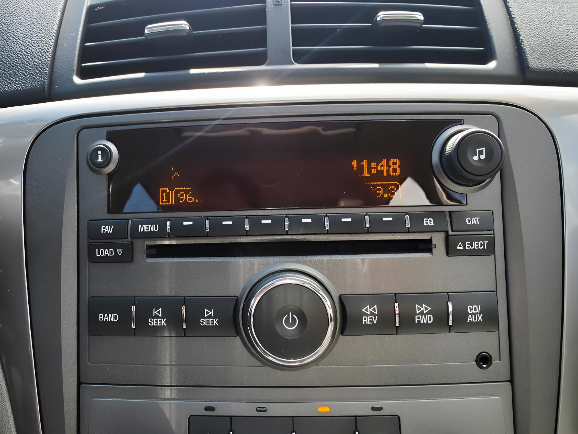 Used 2008 Saturn Aura XR w/ Premium Trim Package image 30