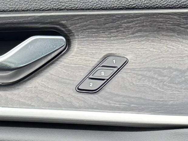 New 2025 Jeep Grand Cherokee L Limited w/ Black Appearance Package image 40