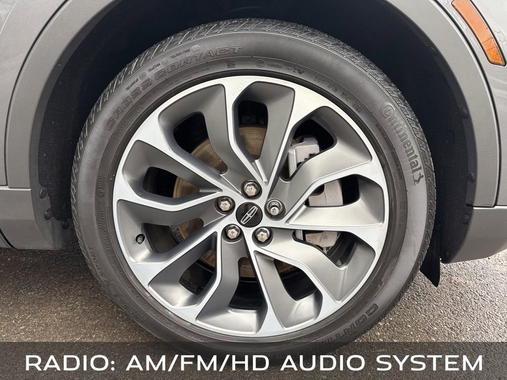 Used 2023 Lincoln Nautilus Reserve AWD/4WD image 11