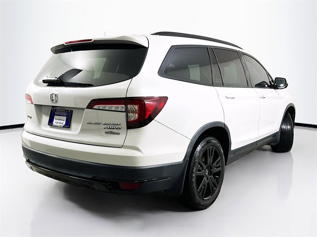 Certified 2022 Honda Pilot Black Edition image 7