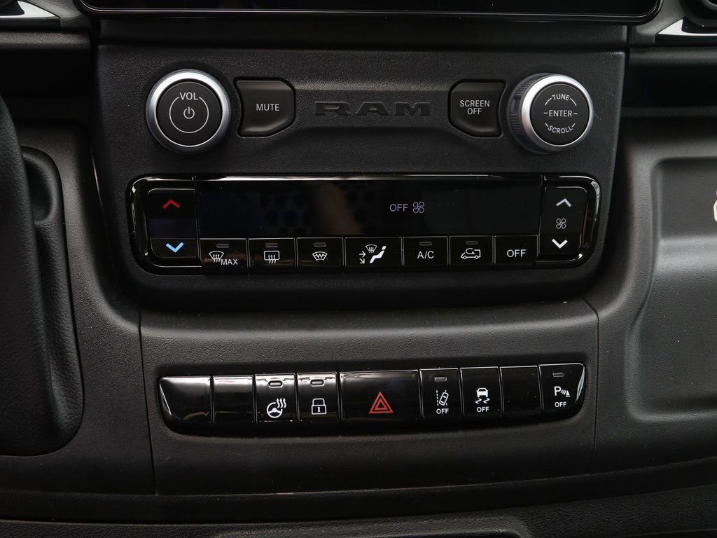 New 2024 RAM ProMaster 2500 w/ Premium Convenience Group image 20