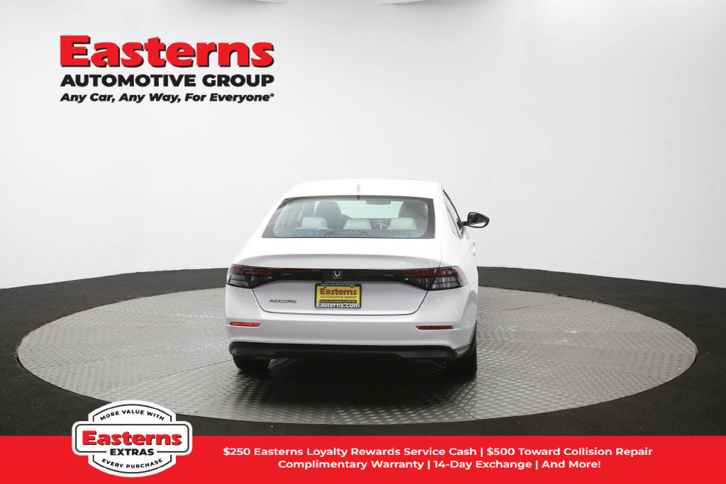 Used 2024 Honda Accord EX image 39