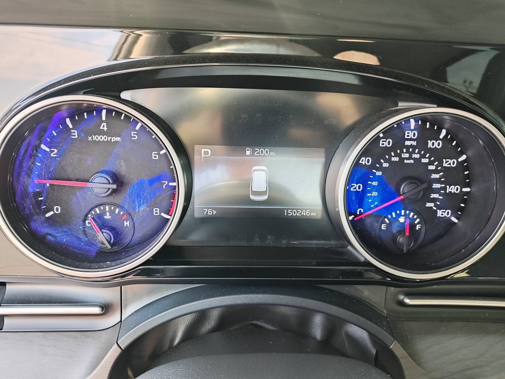 Used 2022 Kia Carnival SX FWD image 14