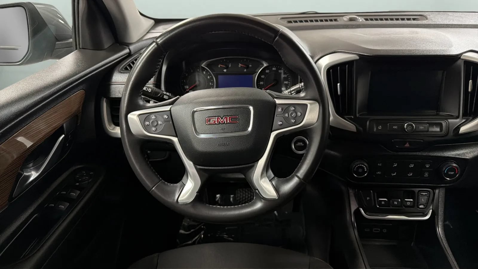 Used 2020 GMC Terrain SLE AWD/4WD image 10