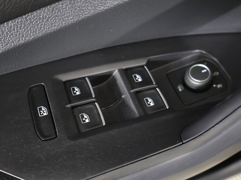 Used 2024 Volkswagen Jetta SE image 37