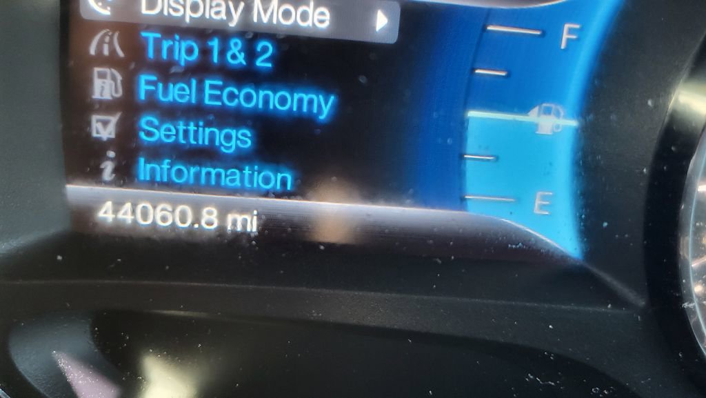 Used 2013 Ford Edge SEL image 31