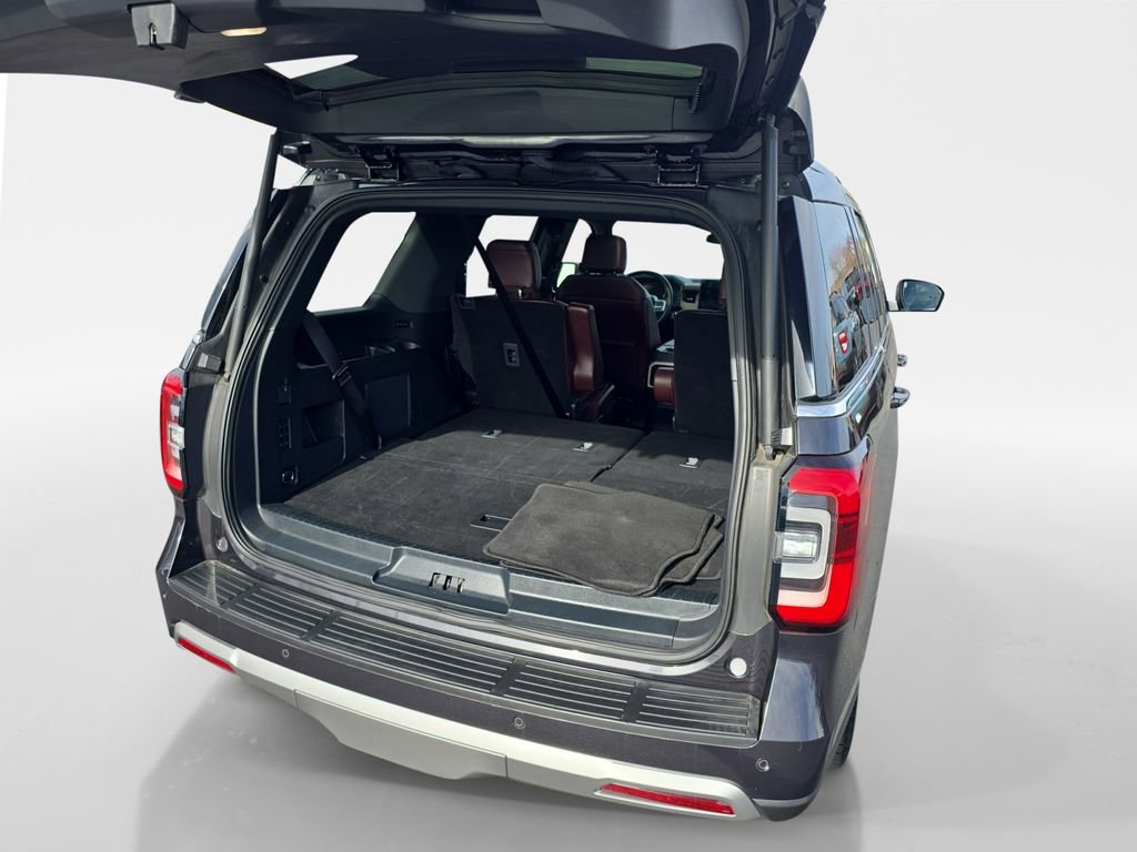 Used 2024 Ford Expedition Limited image 20