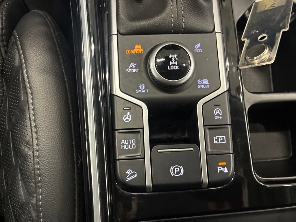 Certified 2023 Kia Sorento SX AWD/4WD image 29