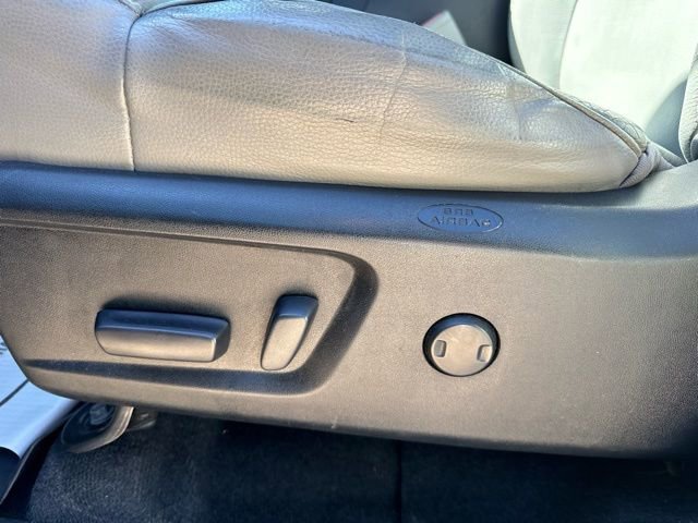 Used 2017 Toyota Tundra Limited w/ Limited Premium Package image 13