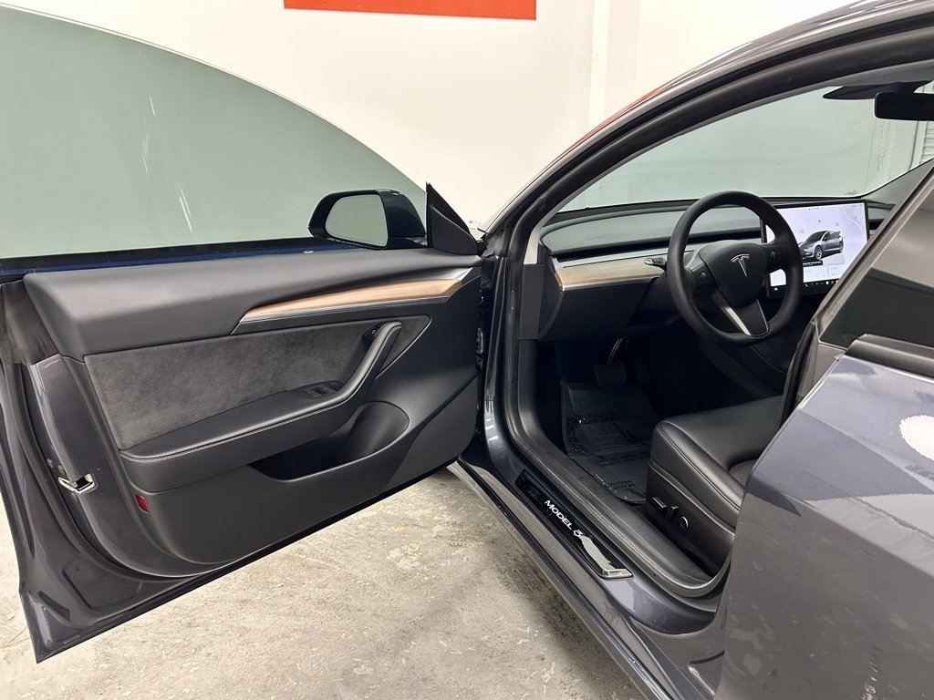 Used 2022 Tesla Model 3 Long Range image 18