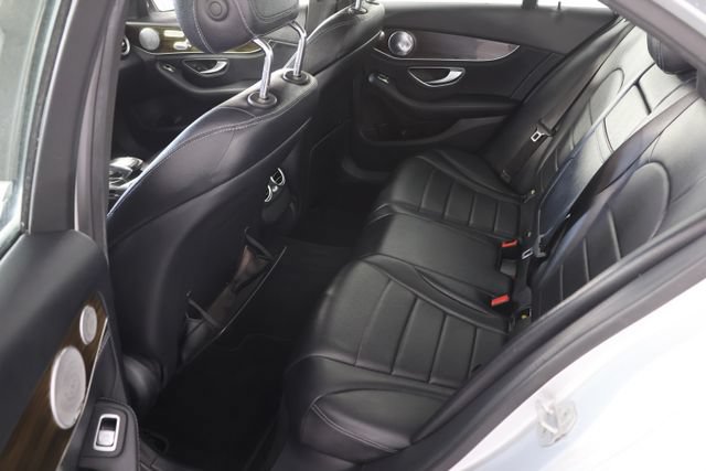 Used 2015 Mercedes-Benz C 300 4MATIC Sedan image 19