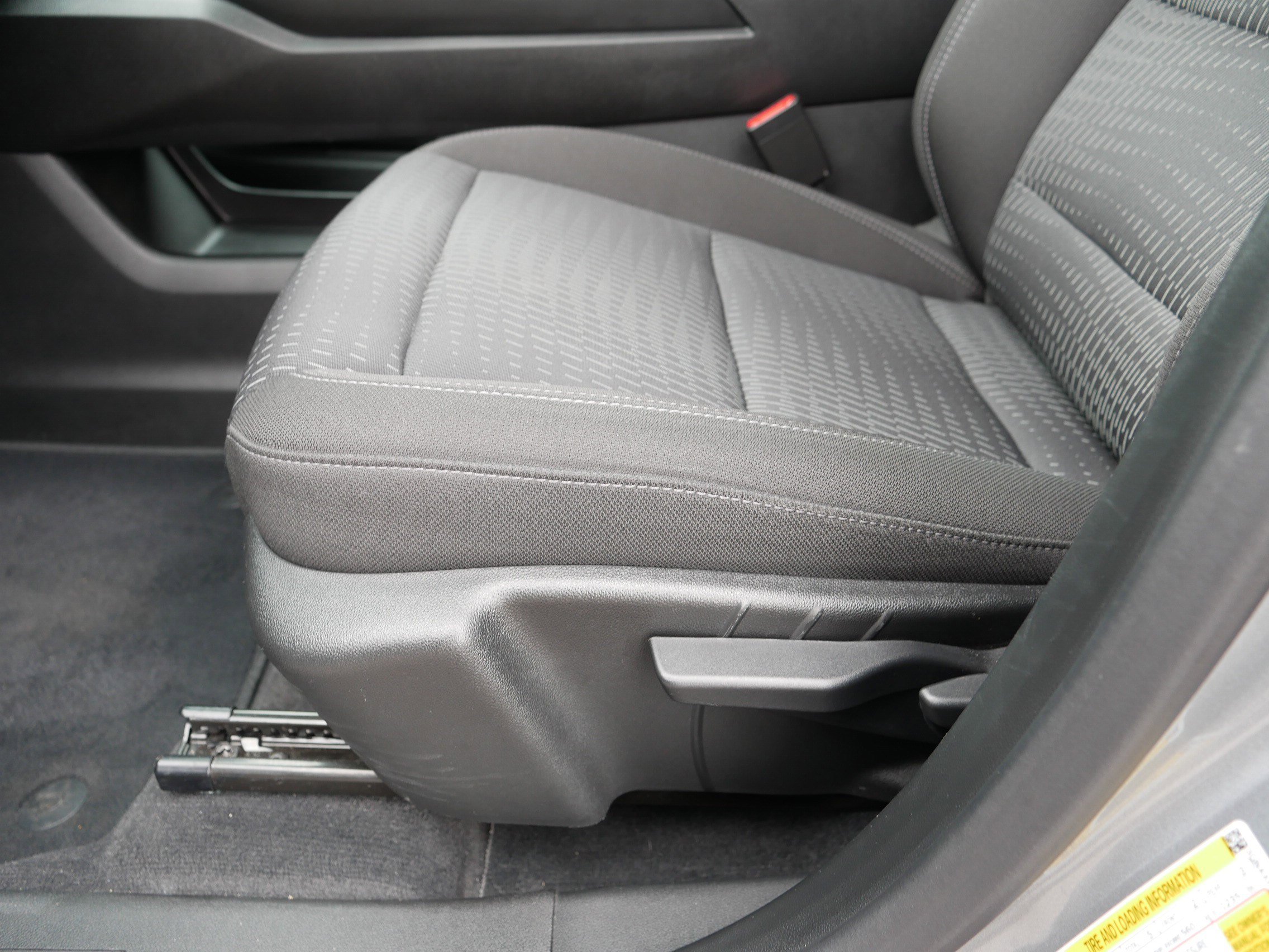 Used 2025 Chevrolet Equinox LT image 20