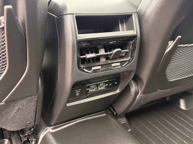 Used 2025 Jeep Grand Cherokee Limited w/ Trailer Tow Package AWD/4WD image 20