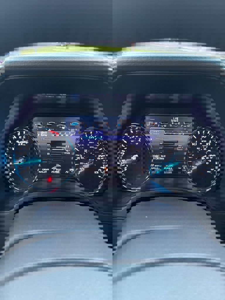 Used 2021 Ford Expedition XLT image 15