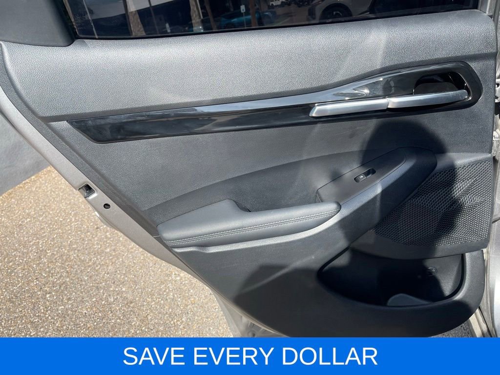 Used 2023 Kia Seltos EX AWD/4WD image 15