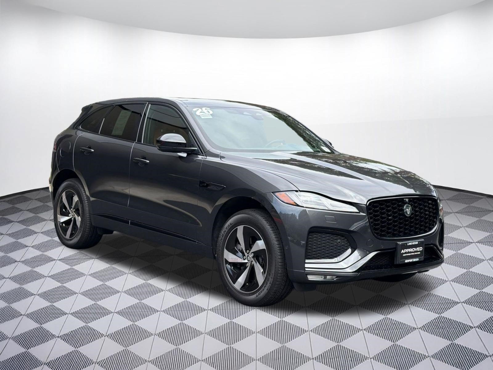 Used 2026 Jaguar F-PACE R-Dynamic S AWD/4WD image 7