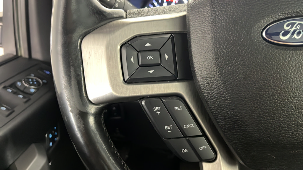 Used 2017 Ford F350 Platinum w/ FX4 4x4 Off Road Package image 25