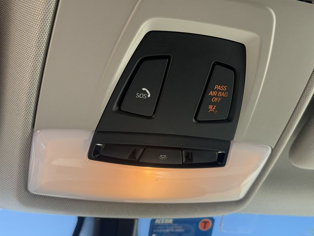 Used 2017 BMW i3 w/ Range Extender RWD image 12