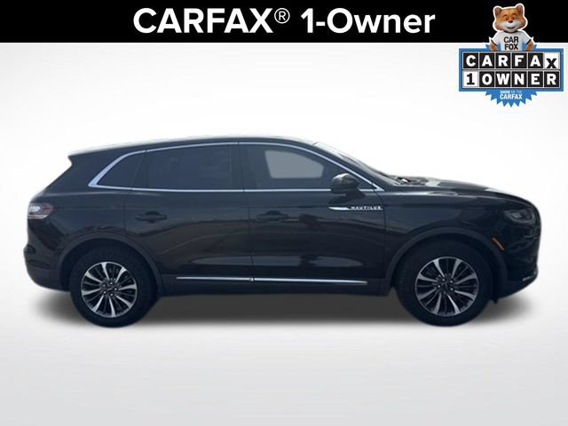 Used 2023 Lincoln Nautilus AWD image 2