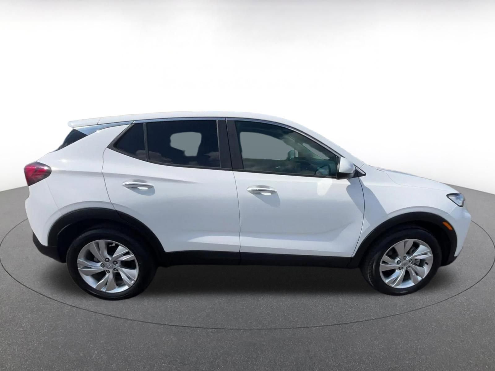 Used 2025 Buick Encore GX Preferred image 16