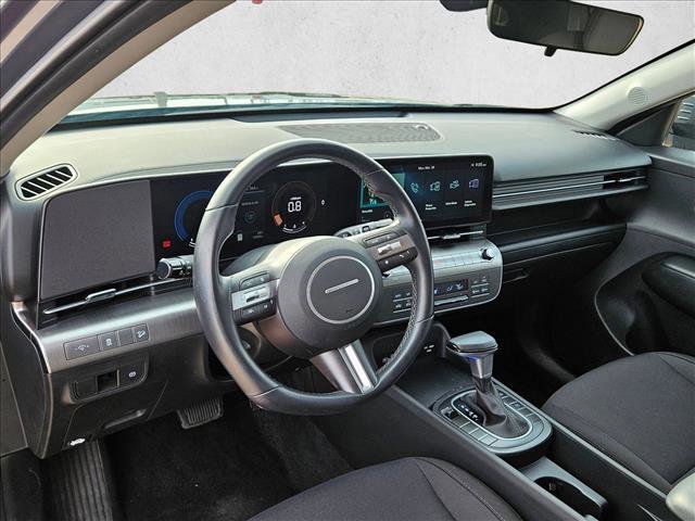 Used 2025 Hyundai Kona SEL FWD image 10