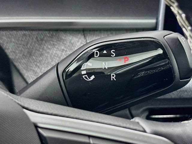Certified 2025 Volkswagen Tiguan S AWD/4WD image 16