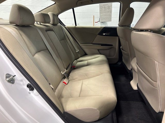 Used 2015 Honda Accord LX image 17