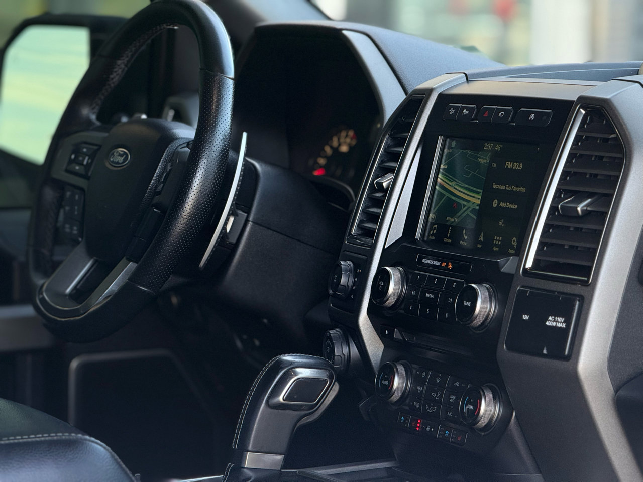 Used 2018 Ford F150 Raptor w/ Equipment Group 802A Luxury image 12