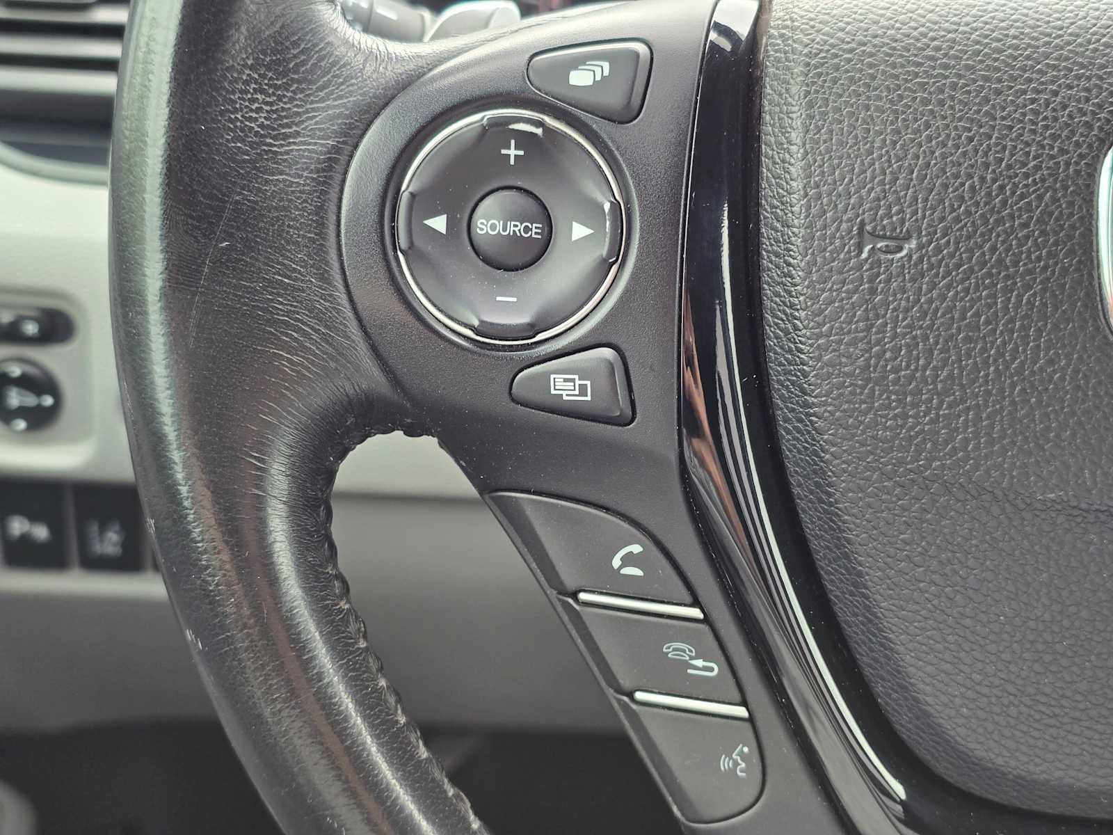 Used 2016 Honda Pilot Touring image 36