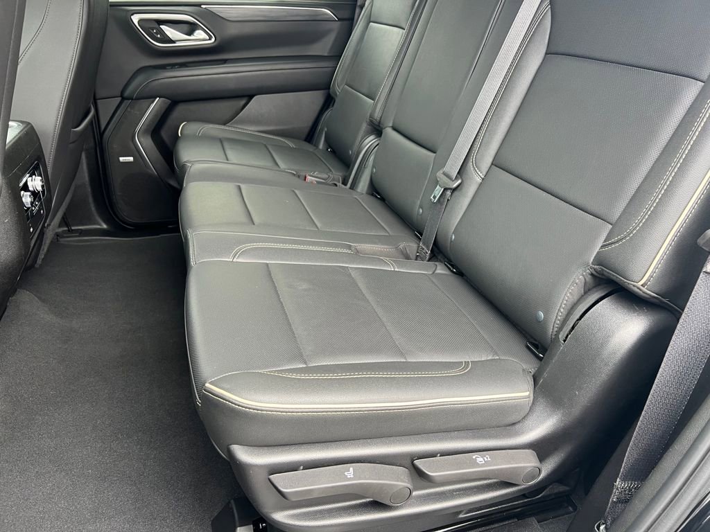 Used 2024 GMC Yukon SLT image 11